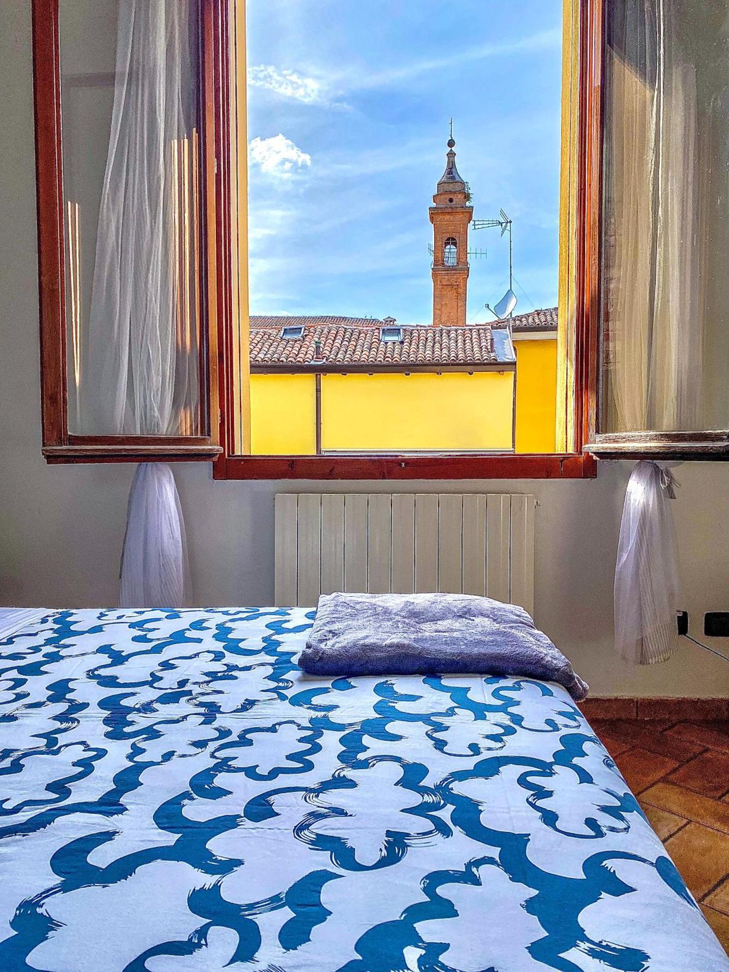 La Casa Di Maryangel Lägenhet Medicina  Exteriör bild
